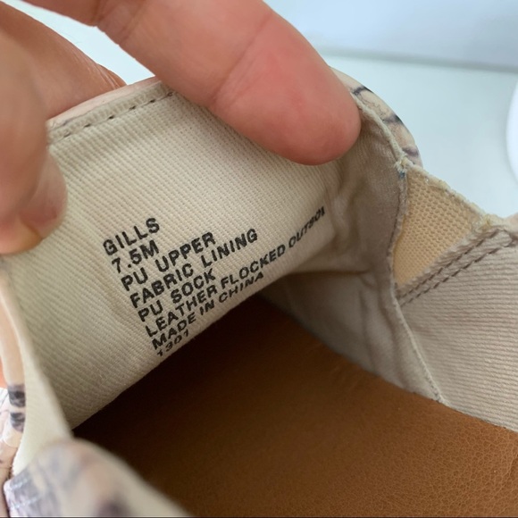 Steve Madden Gills Snake Print Fashion Sneaker - Picture 7 of 8